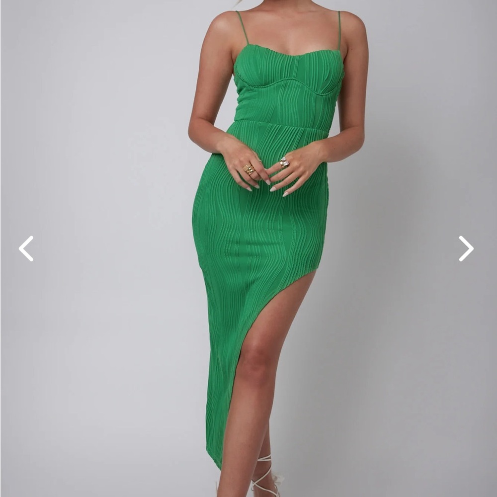 Selfie Leslie green stripe textured, lined maxi dress